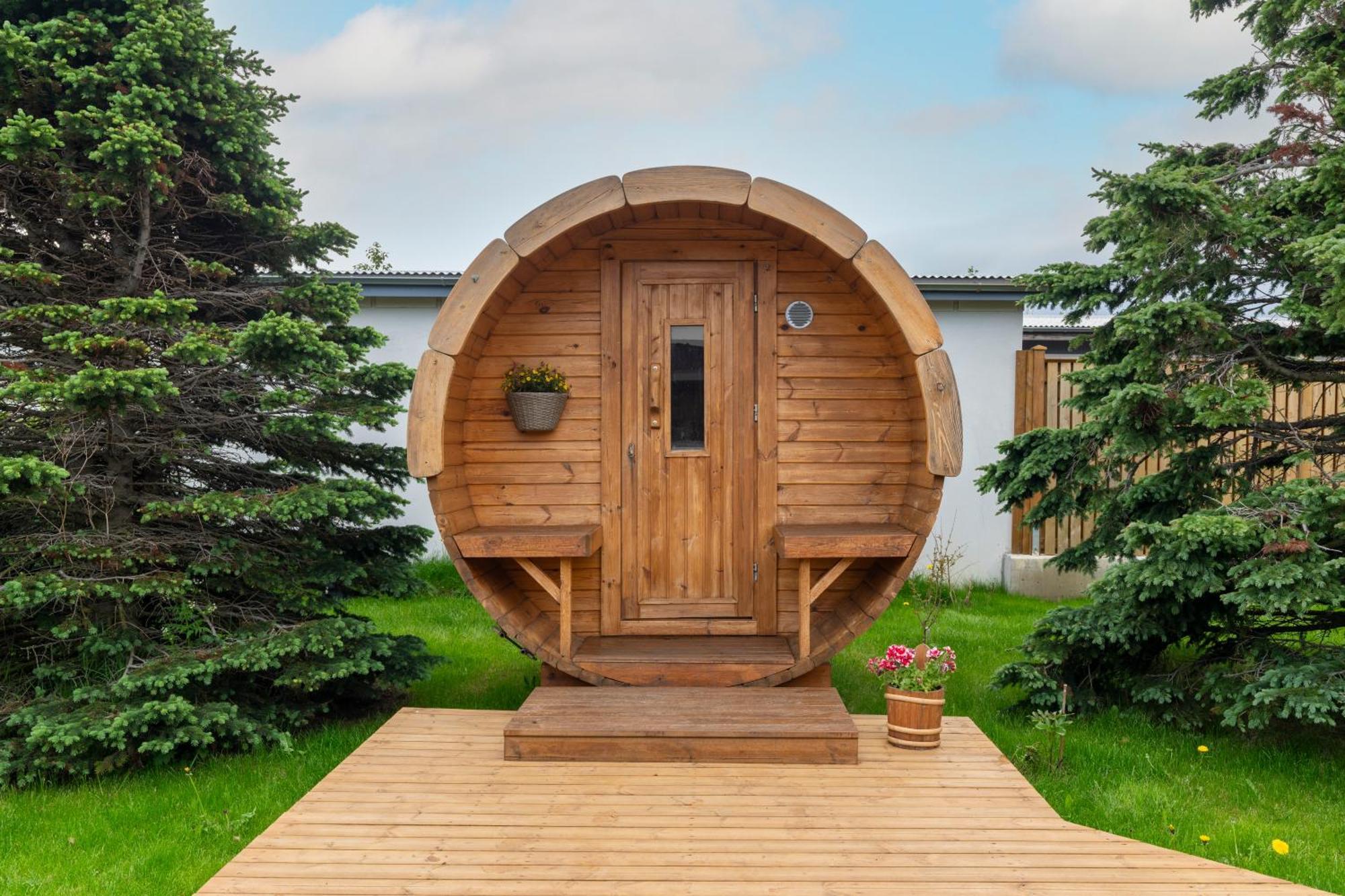 Laugarbakki - Free Hot Tub&sauna, Cozy&quiet *